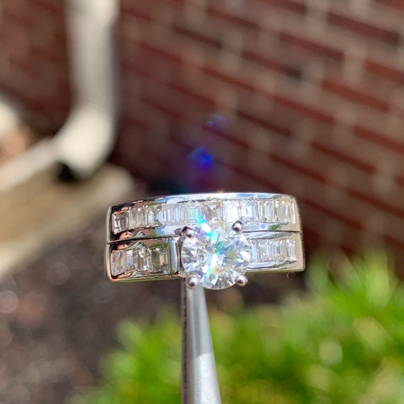 14k 2.00ct Diamond Ring - Picture 3 of 8